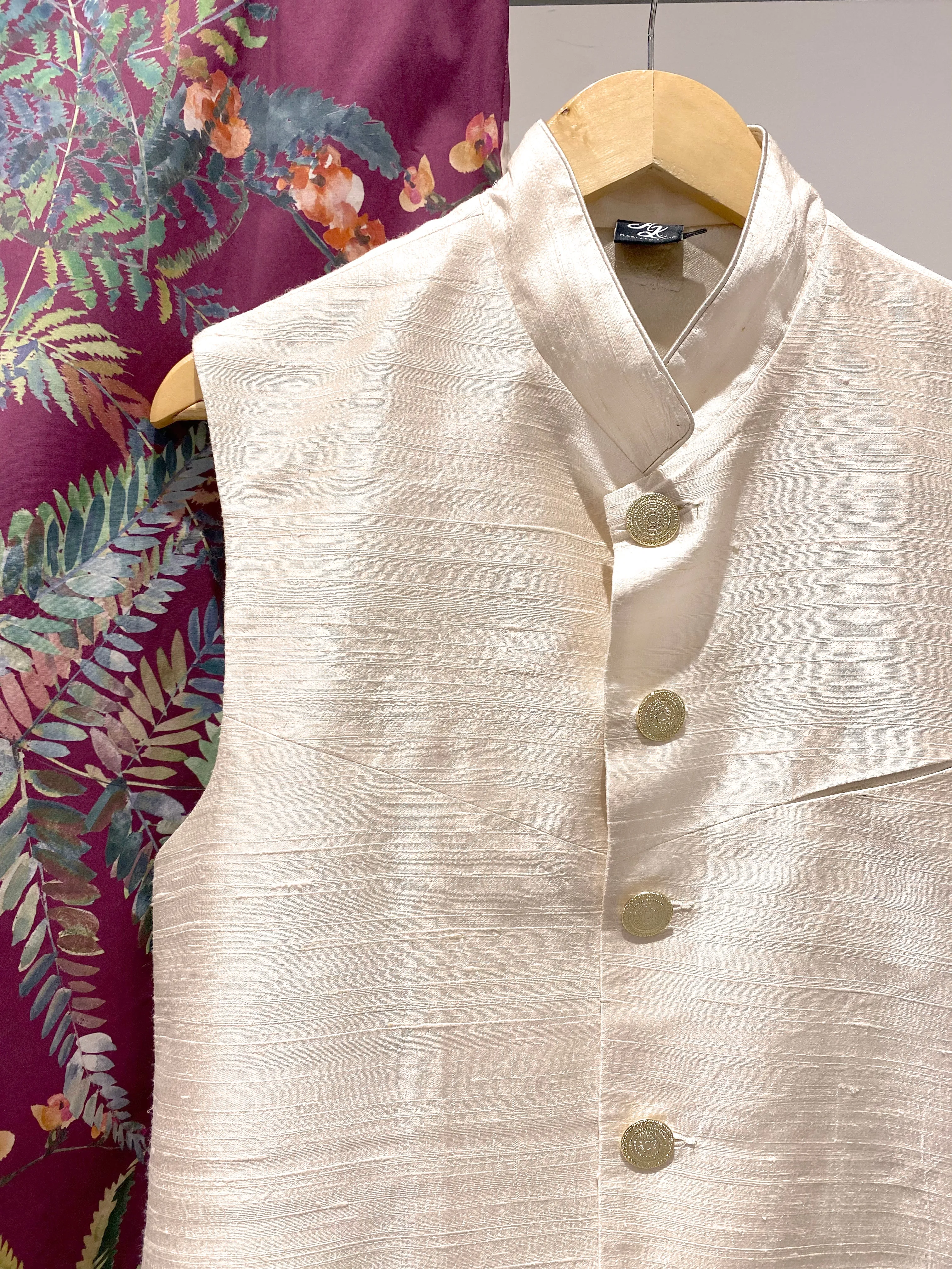 ARJUN Silk Bandi Vest