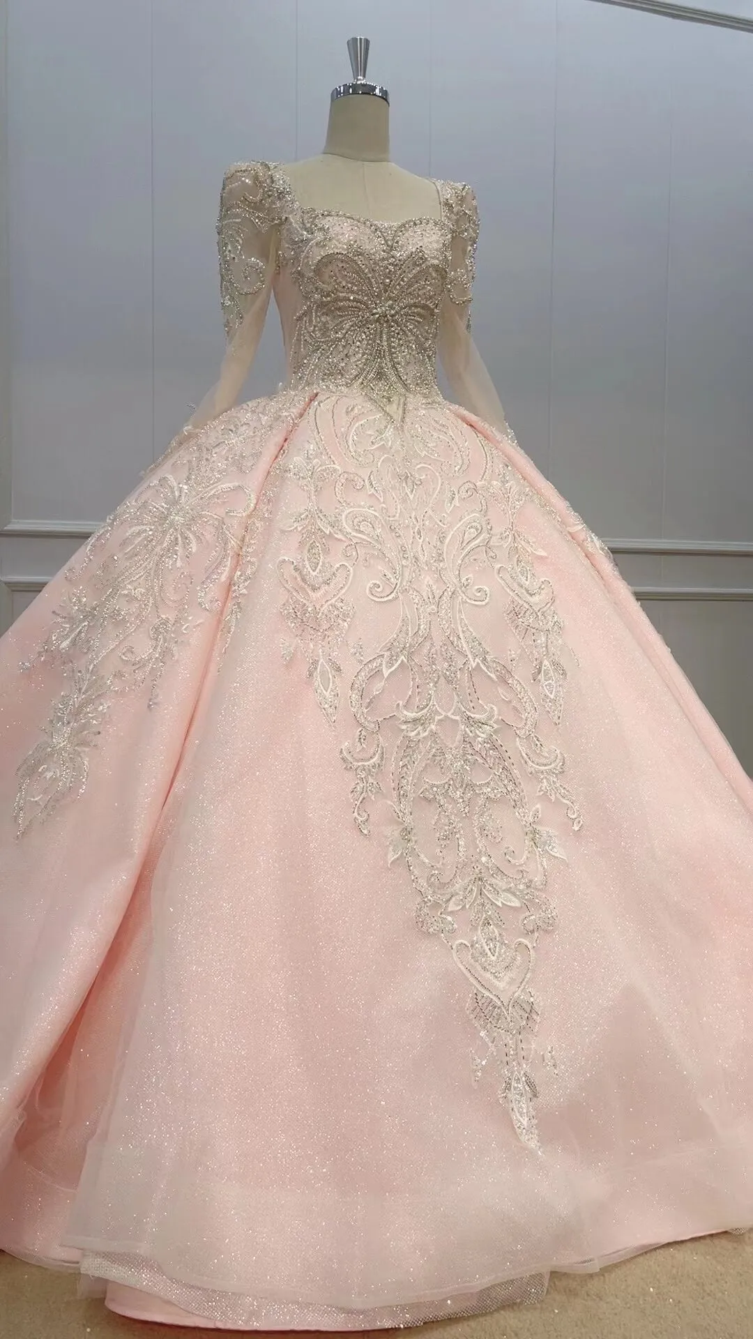 Beaded Pink Sweet 16 Dress Ball Gown Wedding Dress FD2323