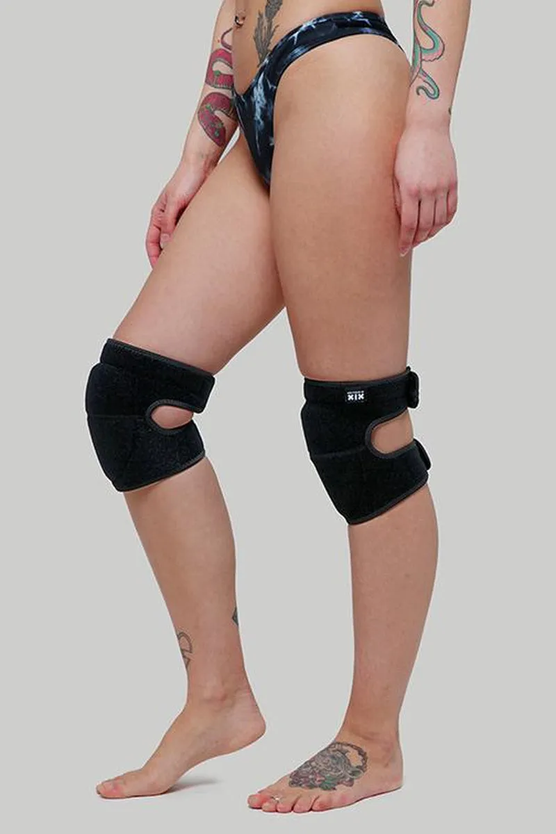 CXIX Velcro Kneepads - Black Panther