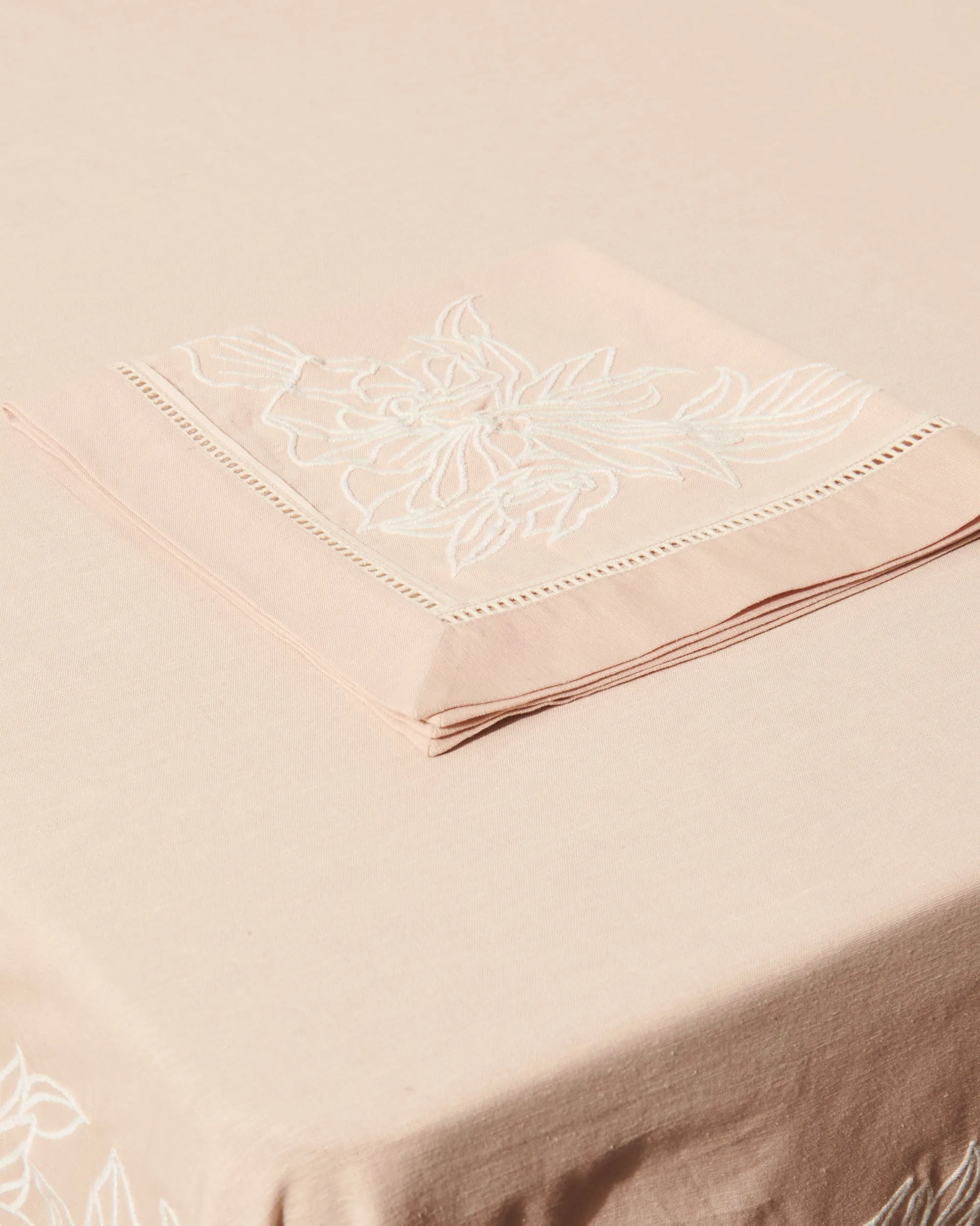 Embroidered Napkin Set of 4