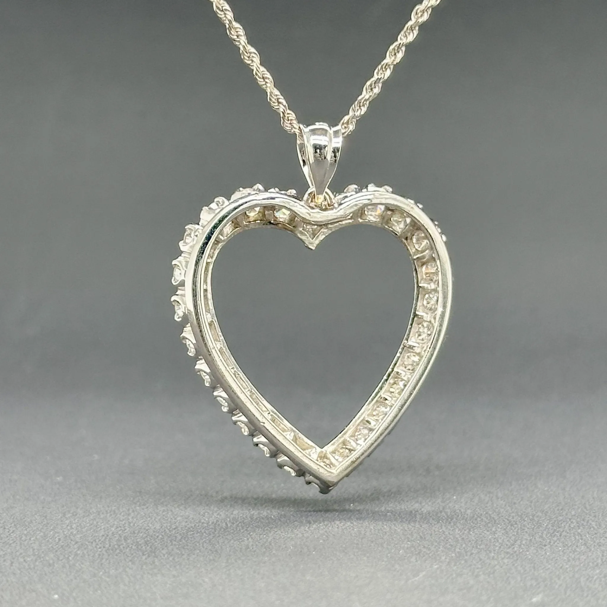 Estate 14K W Gold 1.53ctw G-H/SI1-2 Diamond Heart Pendant