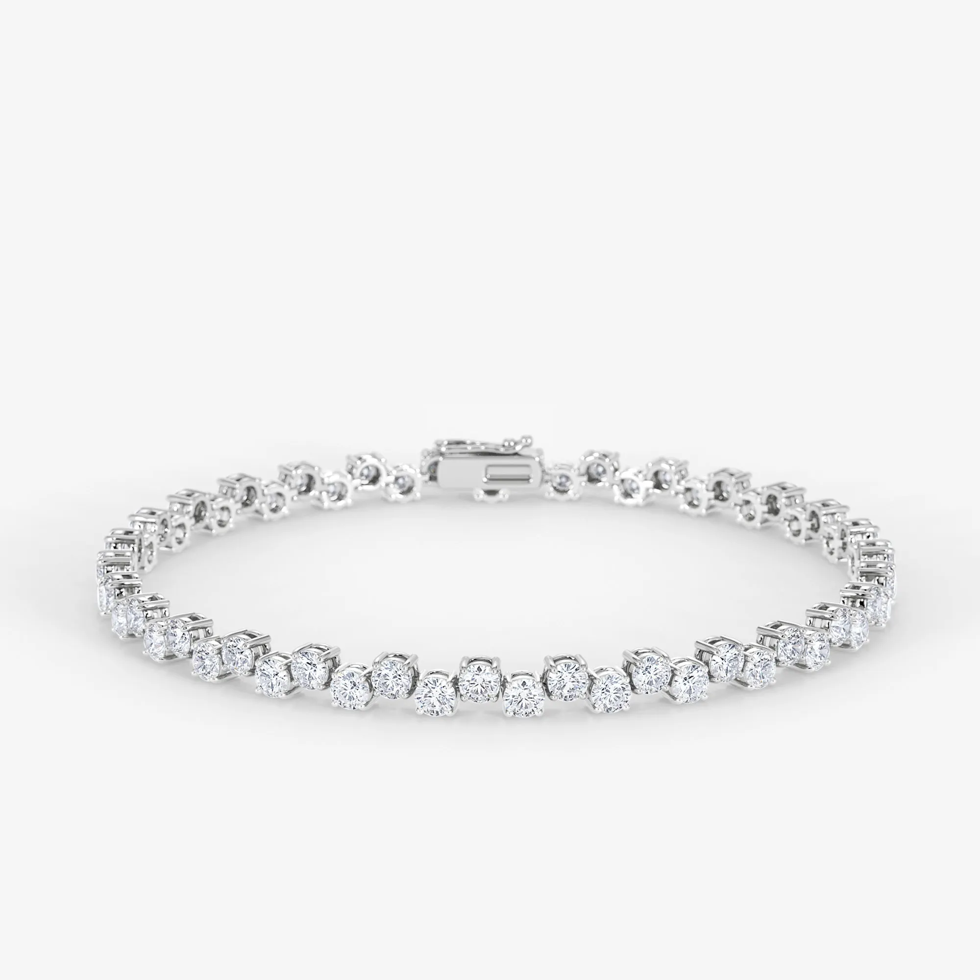 Four Prong Diagonally Diamond Tennis Bracelet 18K Gold