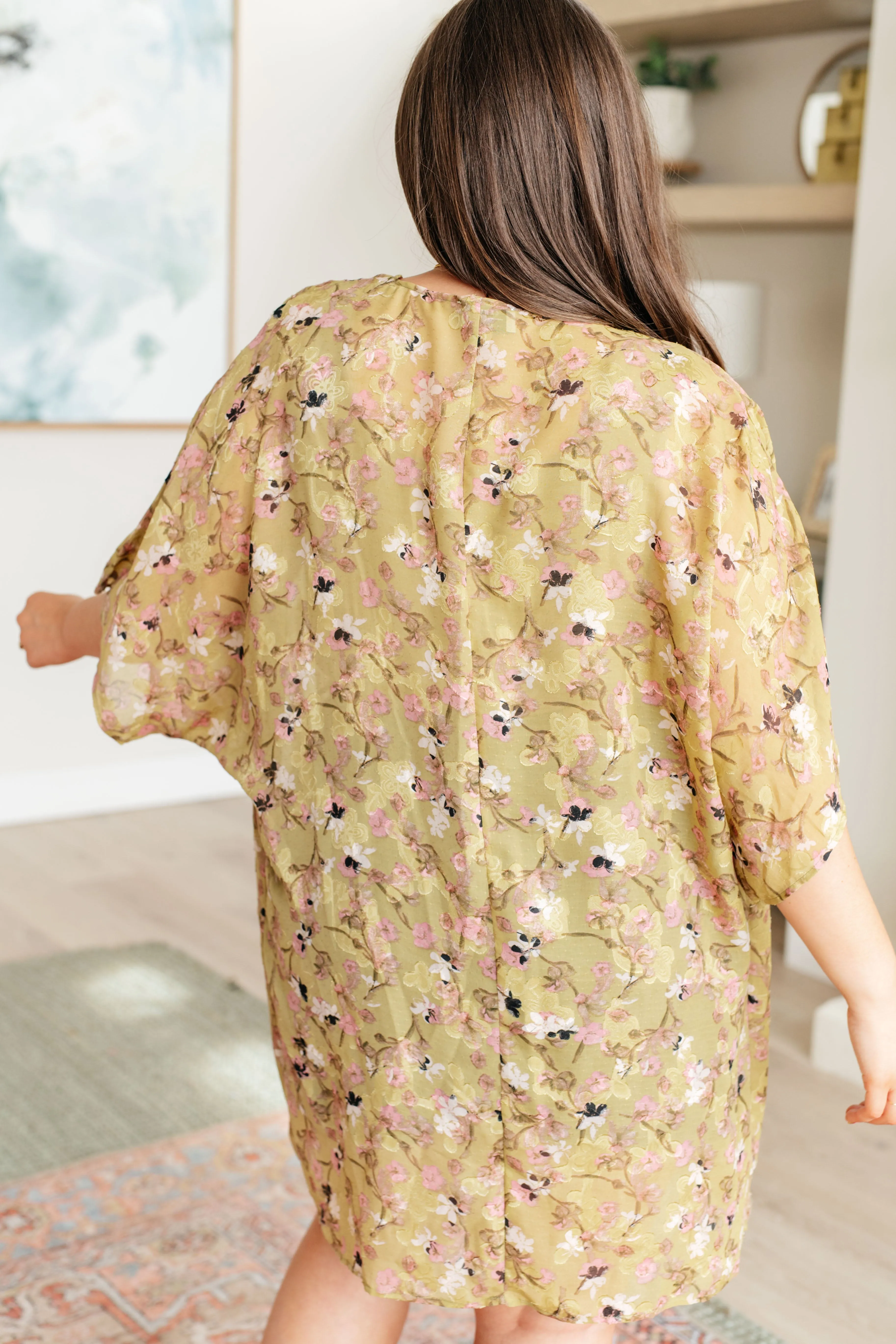 Go Anywhere Floral Kimono - 4/25