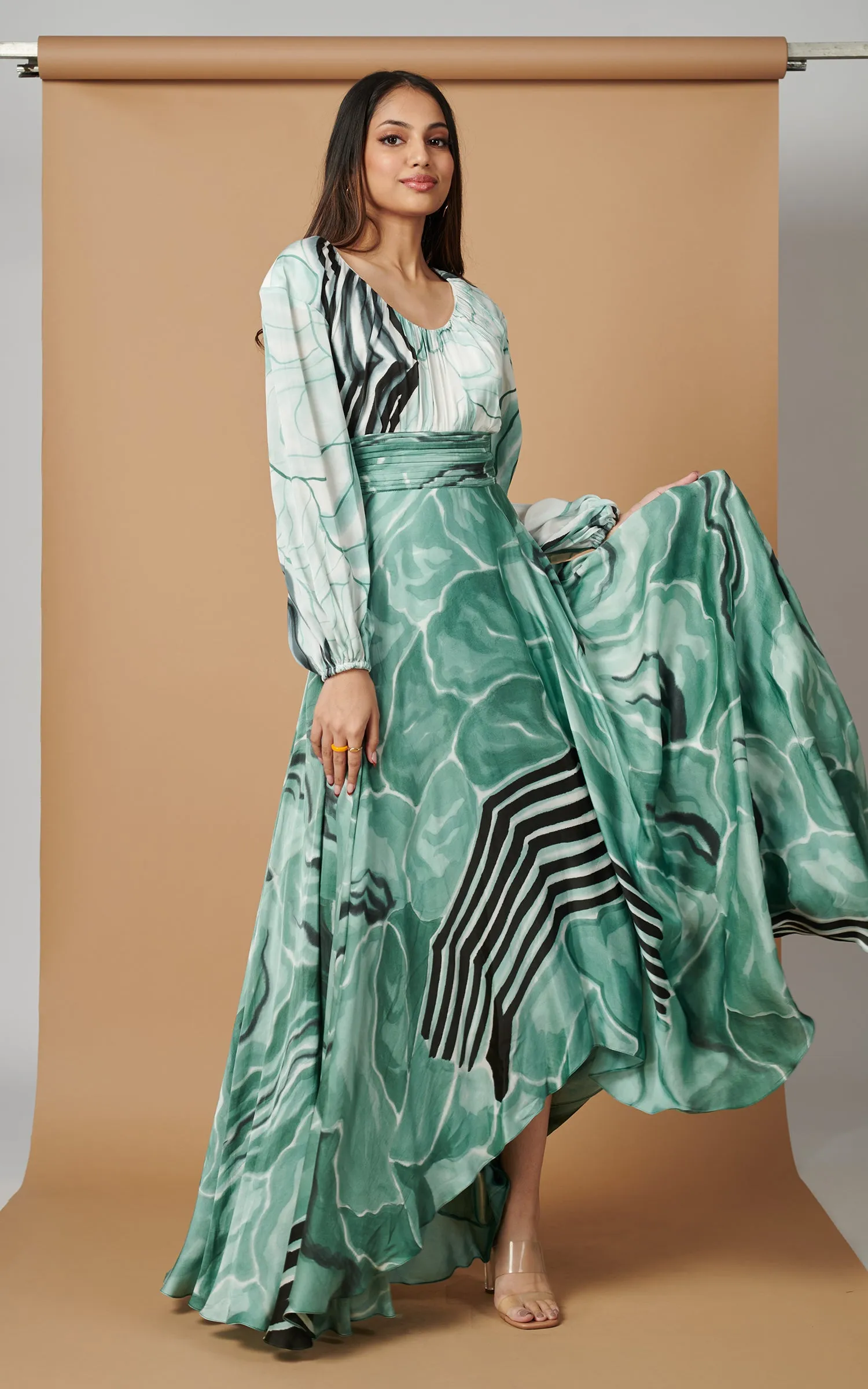 Green Abstract Printed Round Neck Long Dress