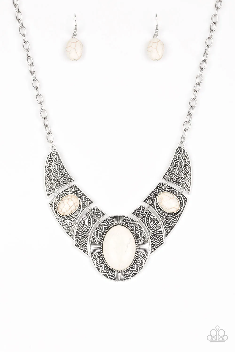 Paparazzi Leave Your LANDMARK - White Stone Short Necklace