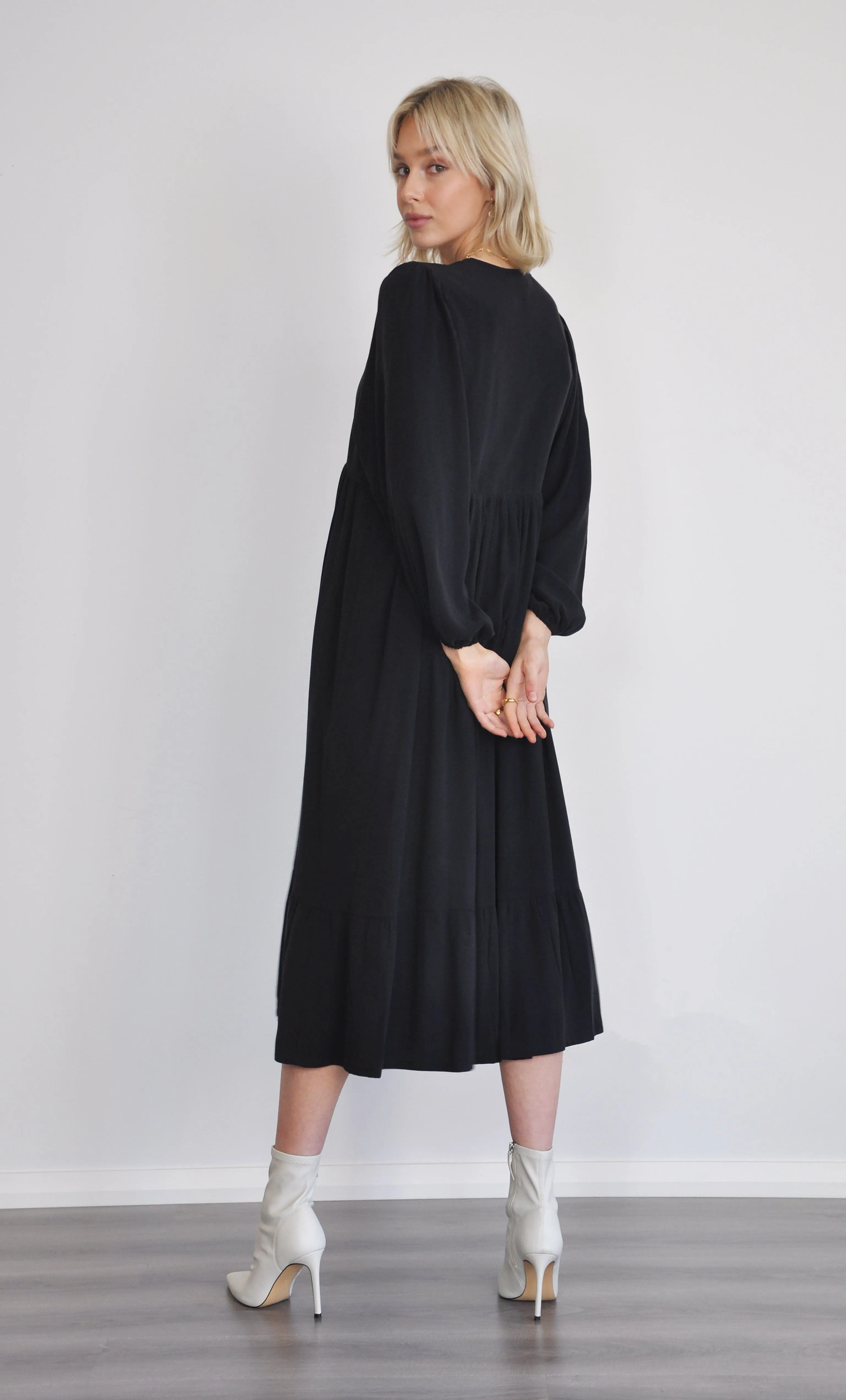 The Tunik Harper midi dress - Black