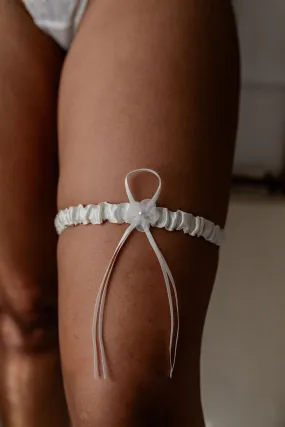 White Pearl Garter